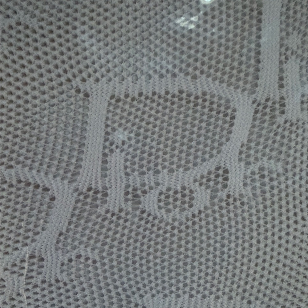 White fishnet - Picture 2 of 2